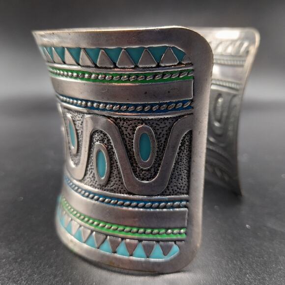 Vintage Turquoise Enamel Curved Cuff Bracelet, 2 1/2 In Wide, Silver Tone - Picture 4 of 10